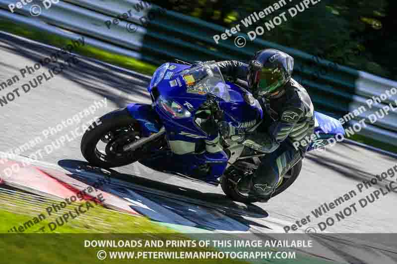 cadwell no limits trackday;cadwell park;cadwell park photographs;cadwell trackday photographs;enduro digital images;event digital images;eventdigitalimages;no limits trackdays;peter wileman photography;racing digital images;trackday digital images;trackday photos